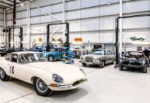 How to Choose an Antique Car Restoration Shop
